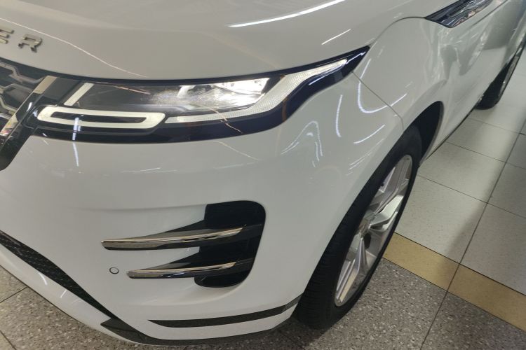 路虎 揽胜极光 2023款 极光L 200PS 精英版局部细节36