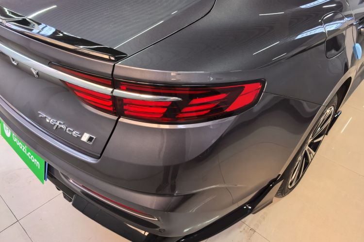 吉利汽车 星瑞 2025款 东方曜 2.0TD 望月版车身外观9