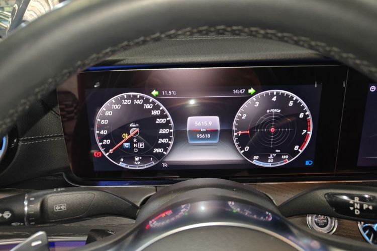 奔驰E级 2020款 E 300 L 运动豪华型局部细节14