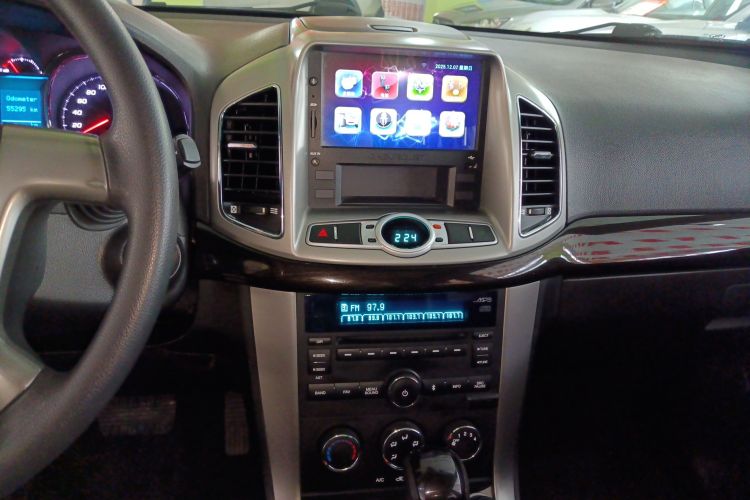 雪佛兰 科帕奇 2015款 2.4L 两驱城市版 7座中控内饰16