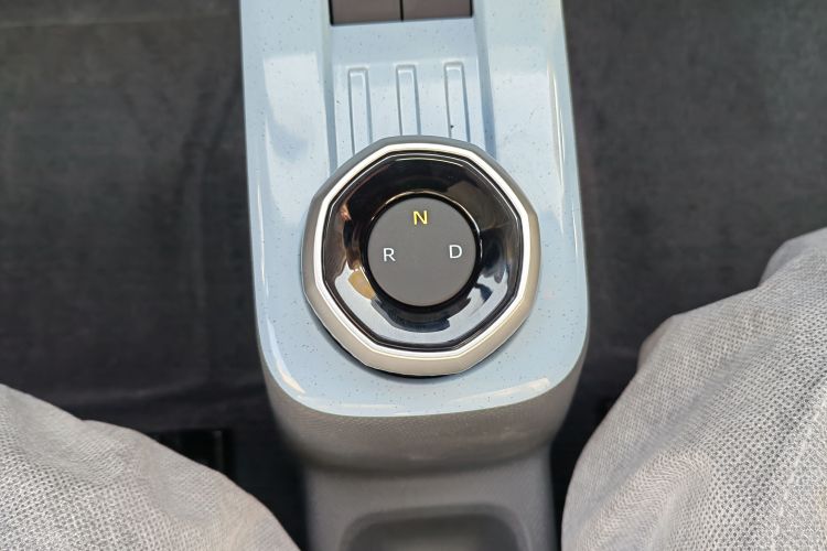 吉利银河 2024款 熊猫mini 200km 耐力熊局部细节18