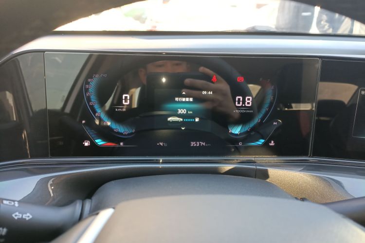 长安 逸动 2020款 PLUS 1.6L GDI 手动豪华型中控内饰14