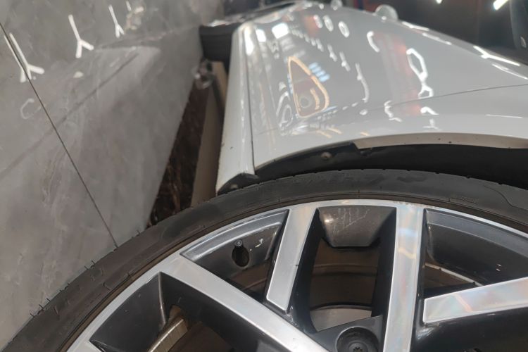 大众 高尔夫 2020款 挚爱版 280TSI DSG豪华型局部细节9001