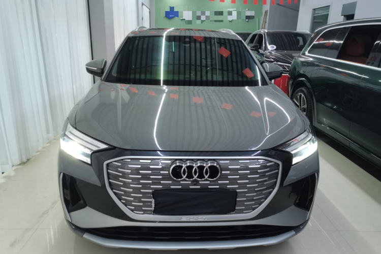 奥迪Q4 e-tron 2024款 40 e-tron 创境版车身外观2