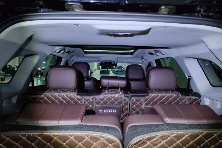 奇瑞 瑞虎8 PRO 2024款 冠军版 390T 两驱巅峰版 7座局部细节22