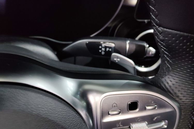 奔驰C级 2020款 改款 C 260 L 运动版中控内饰18