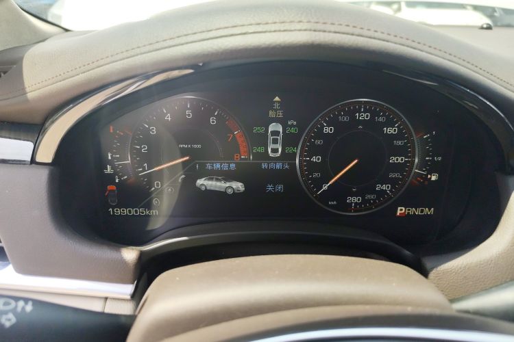 凯迪拉克XTS 2014款 28T 铂金版局部细节14