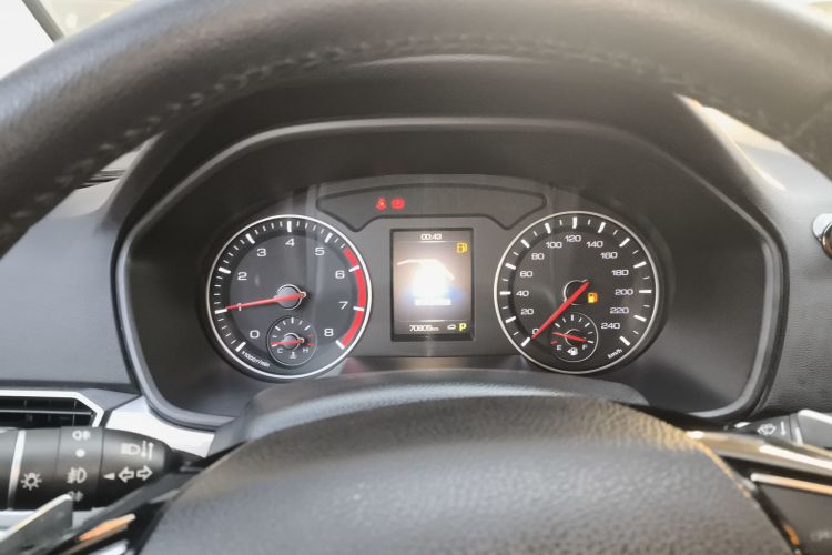 哈弗H6 2019款 运动版 1.5T 自动两驱精英型 国VI中控内饰14