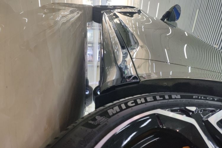 小米汽车 小米SU7 2024款 四驱超长续航高阶智驾Max版局部细节9002