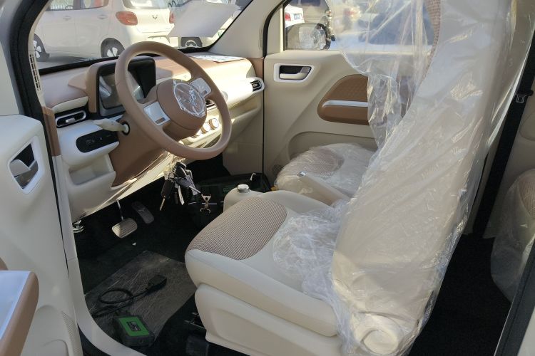 五菱汽车 宏光MINIEV 2024款 第三代 215km 青春版中控内饰19