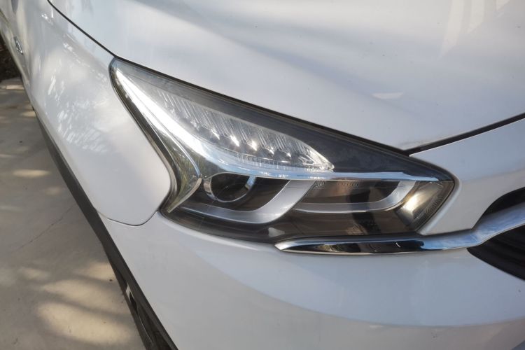 奇瑞 瑞虎7 2016款 2.0L CVT耀臻版车身外观8