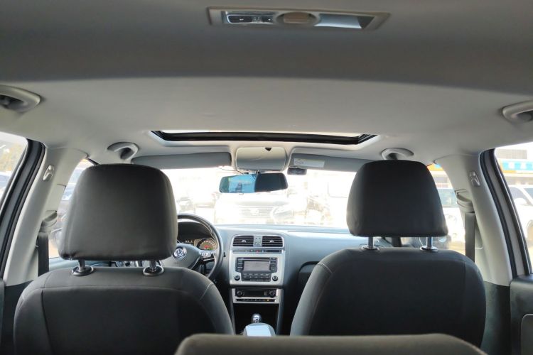 大众 2014款 1.6L Cross Polo 自动中控内饰22