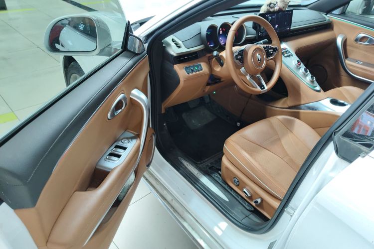 欧拉闪电猫 2022款 555km 尊贵版中控内饰7003