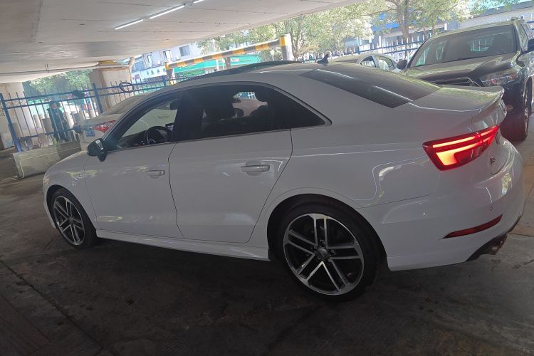 奥迪A3 2020款  Limousine 35 TFSI 运动型 国VI车身外观4