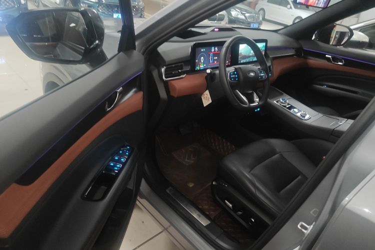 福特 领裕新能源 2025款 尊领型PLUS中控内饰7003