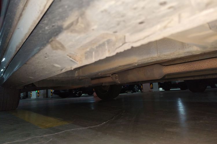 众泰SR9 2017款 2.0T 自动极致之光版局部细节9001