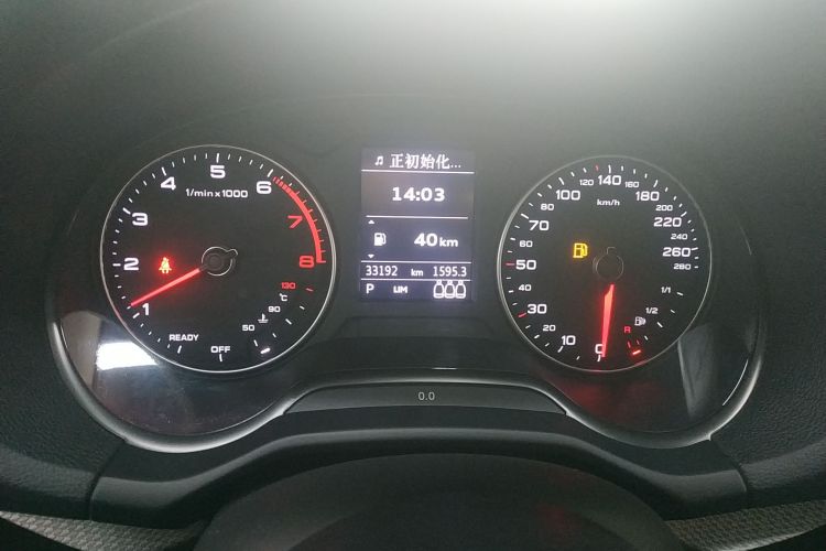 奥迪Q2L 2021款 35 TFSI 进取动感型中控内饰14