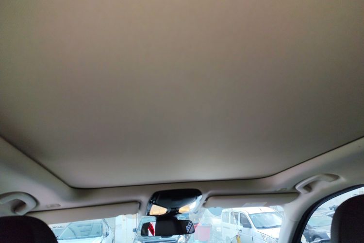 宝马3系 2020款 325Li M运动曜夜套装局部细节22