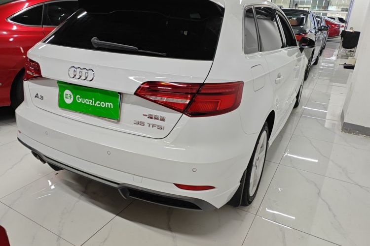 奥迪A3 2020款 Sportback 35 TFSI 时尚型 国VI车身外观9