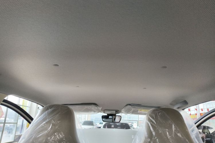 五菱汽车 宏光MINIEV 2024款 第三代 215km 青春版中控内饰22