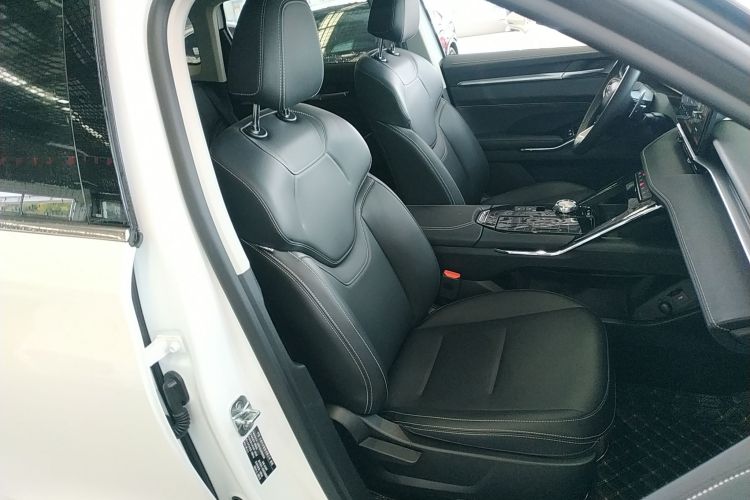 哈弗H6 2022款 第三代 1.5T 自动两驱Max中控内饰41