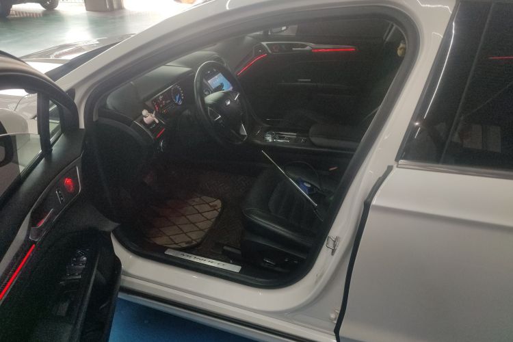 福特 蒙迪欧 2017款 EcoBoost 180 时尚型局部细节19