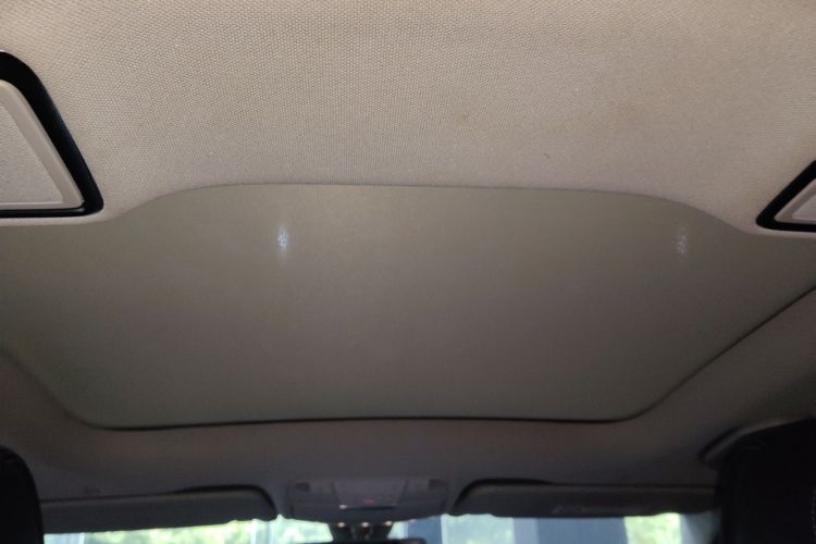 奔驰C级 2019款 改款 C 260 L 运动版中控内饰22