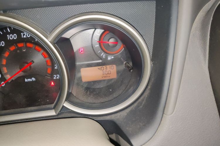 日产 轩逸 2018款 经典 1.6XE+ 手动领先版中控内饰15