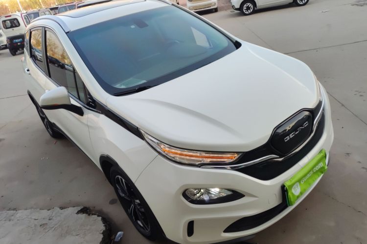 北京汽车 北京EX3 2019款 R600 劲尚版车身外观6002