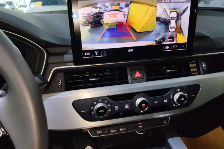 奥迪A4L 2022款 40 TFSI 时尚动感型中控内饰16