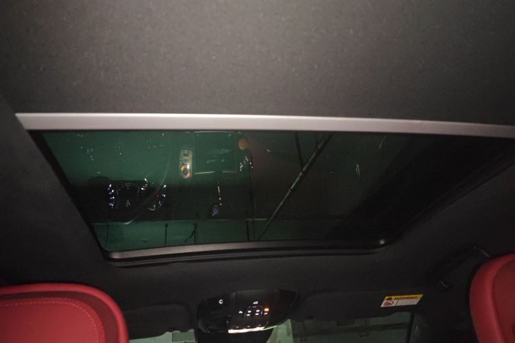 玛莎拉蒂 Levante 2022款 2.0T GT锋芒版中控内饰22