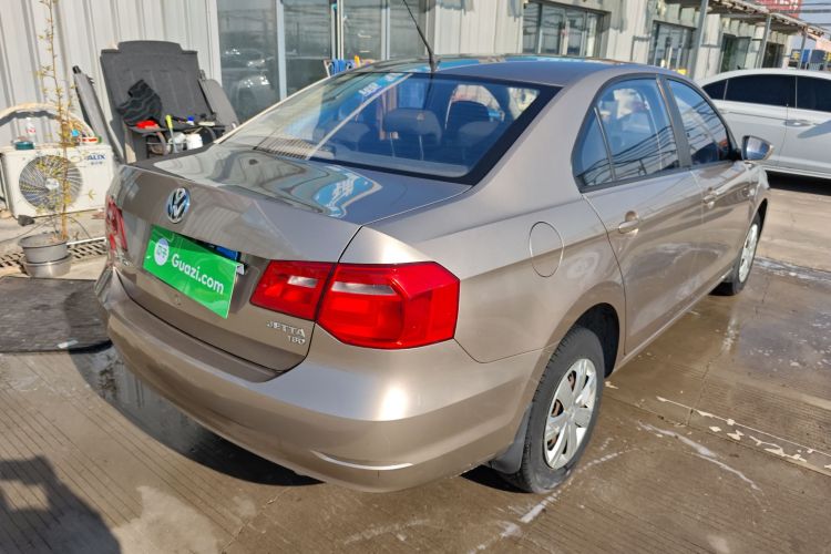 大众 捷达 2015款 质惠版 1.6L 手动时尚型车身外观6005