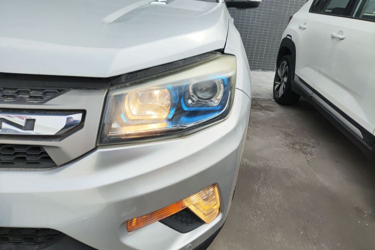 长安CS75 2014款 1.8T 自动尊贵型 国V局部细节36