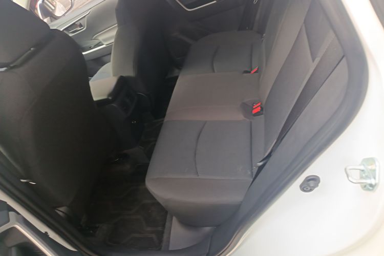 丰田 RAV4荣放 2024款 2.0L CVT两驱都市版中控内饰21