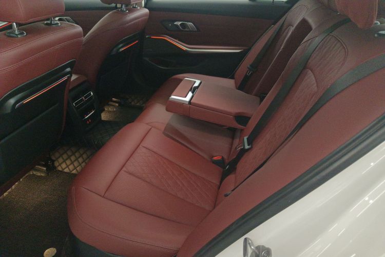 宝马3系 2022款 325Li M运动曜夜套装中控内饰21