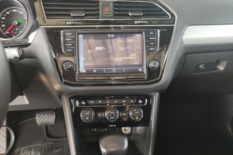 大众 途观L 2017款 330TSI 自动两驱旗舰版局部细节16