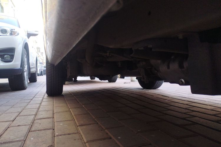 五菱汽车 五菱之光 2023款 1.5L 实用型 5/7座局部细节9001