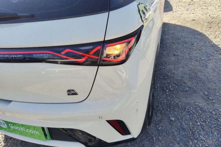 比亚迪 海豚 2023款 420km 时尚版车身外观6006