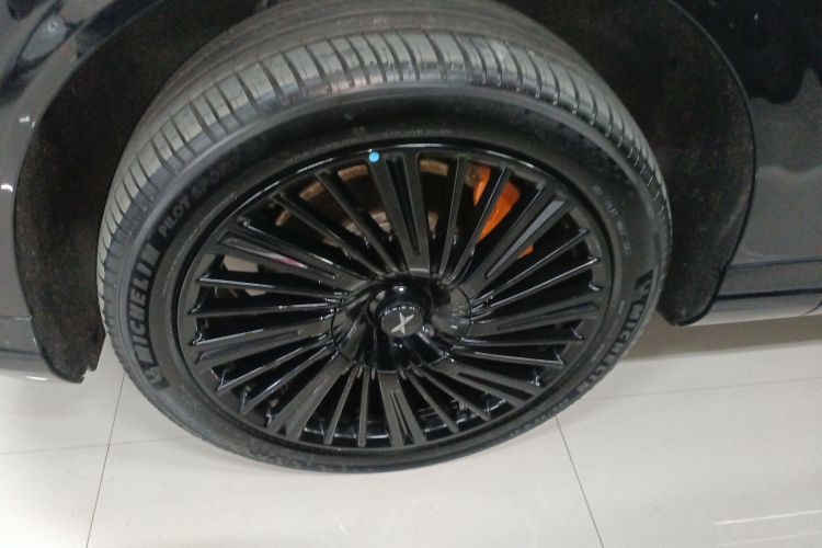 小鹏G9 2025款 625 长续航 Max车身外观6007