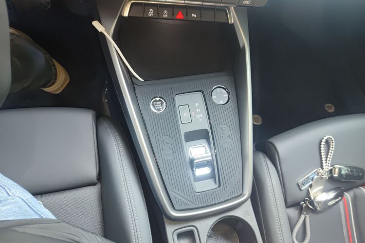 奥迪A3 2024款 Sportback 35 TFSI 时尚运动型中控内饰18