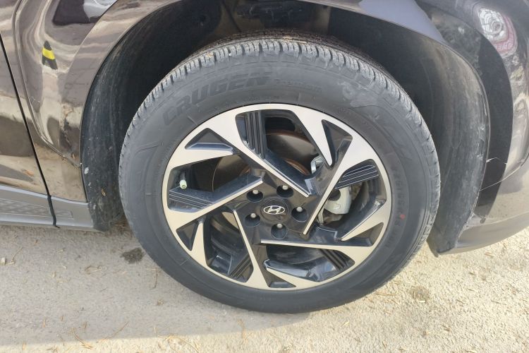 现代 库斯途 2022款 270TGDi 智爱旗舰版 TOP车身外观10