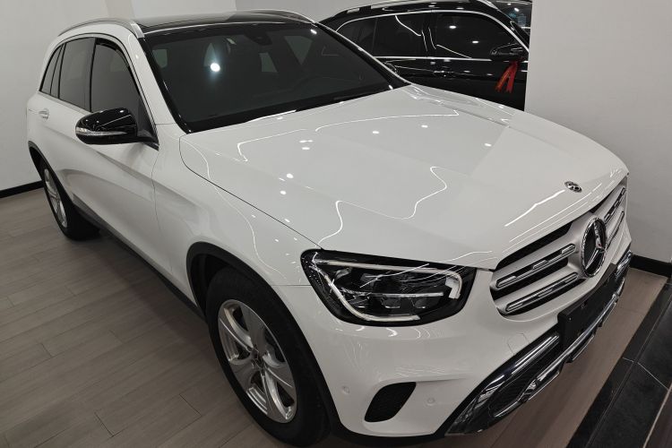 奔驰GLC 2020款 改款 GLC 260 L 4MATIC 动感型车身外观3