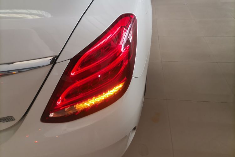 奔驰C级 2018款 C 200 L 运动版车身外观6002