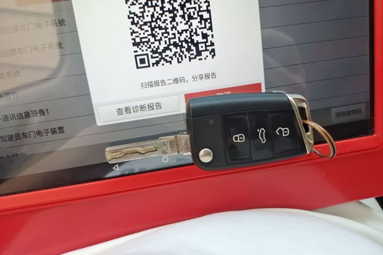 大众 高尔夫 2018款 230TSI 自动舒适型中控内饰7001