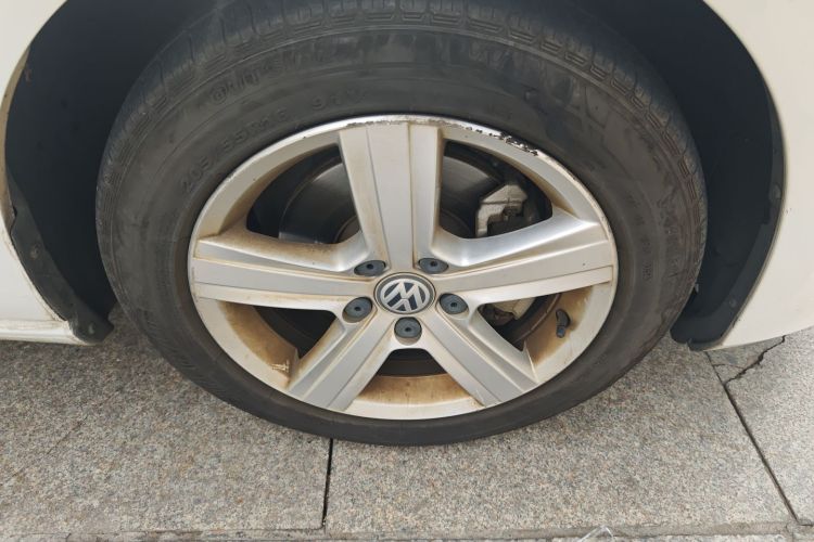 大众 高尔夫 2017款 230TSI 自动舒适百万辆纪念版车身外观10