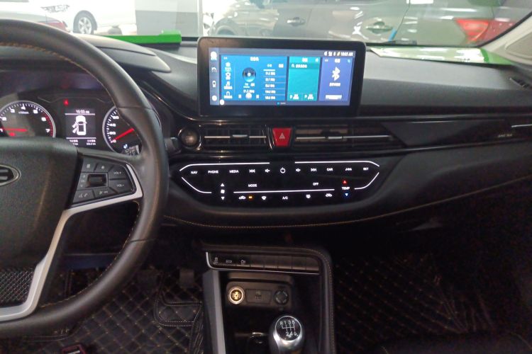 江汽集团 瑞风S4 2019款 1.6L 手动超越型中控内饰16