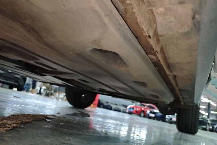 斯柯达 柯米克 2018款 1.5L 自动标准版 国VI机舱底盘30