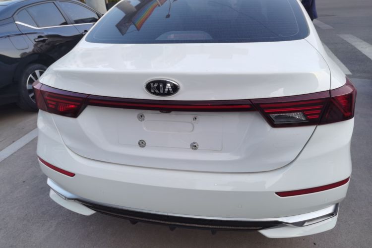 起亚K3 2019款 1.5L CVT智享互联版车身外观6