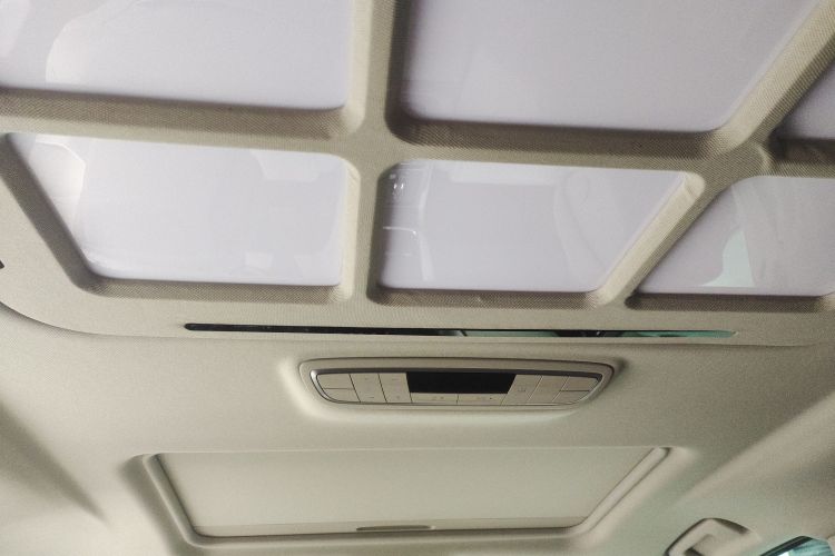 别克GL8 2020款 ES陆尊 653T 舒适型局部细节22