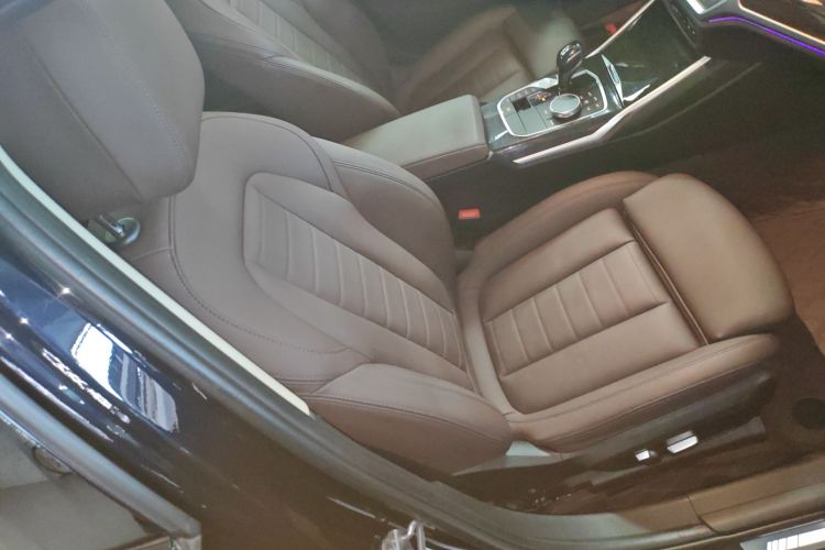 宝马3系 2021款 325Li M运动套装局部细节41